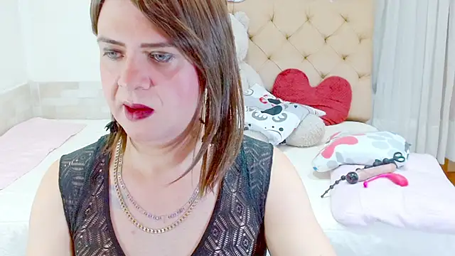 Snapshot of Dolldirtyxxx chatting on January 15, 2026, 8:45 pm Dolldirtyxxx online show from January 15, 2026, 8:45 pm