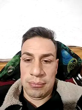 V3rgara1888 online show from November 15, 2025, 3:05 pm