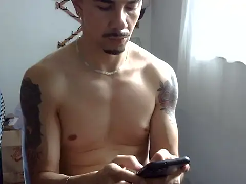 Snapshot of venusfranco_94 chatting on November 12, 2025, 11:47 am venusfranco 94 online show from November 12, 2025, 11:47 am