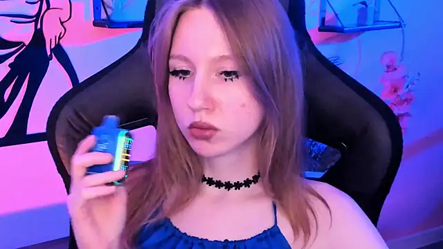 Snapshot of DariaTate chatting on October 22, 2025, 11:53 am DariaTate online show from October 22, 2025, 11:53 am