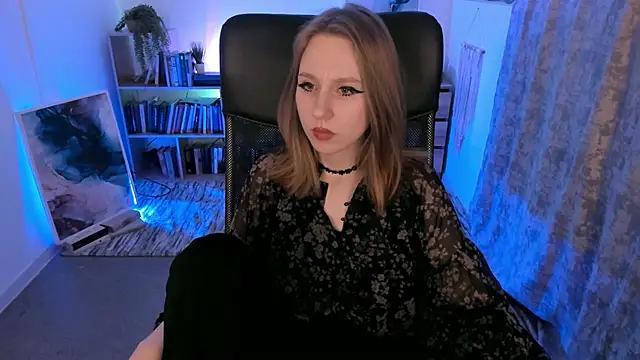 Snapshot of DariaTate chatting on March 11, 2025, 6:30 pm DariaTate online show from March 11, 2025, 6:30 pm