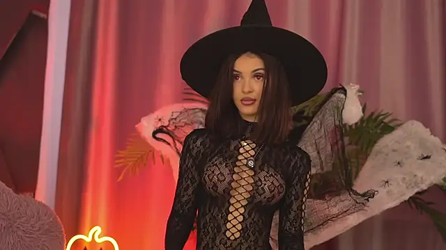 Snapshot of LilaRoses chatting on October 24, 2025, 5:17 am LilaRoses online show from October 24, 2025, 5:17 am