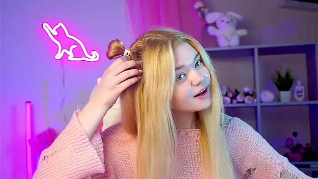 Snapshot of AdeleCartier chatting on March 19, 2025, 3:41 am AdeleCartier online show from March 19, 2025, 3:41 am