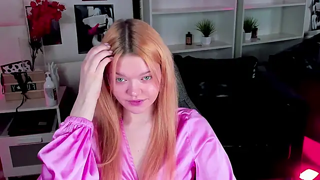 Snapshot of AdeleCartier chatting on March 1, 2025, 7:41 am AdeleCartier online show from March 1, 2025, 7:41 am