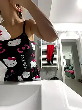 BonyBon29 online show from January 11, 2026, 7:37 am