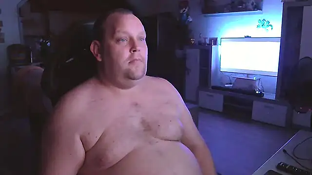 Hotfire-112 online show from April 13, 2026, 9:30 pm