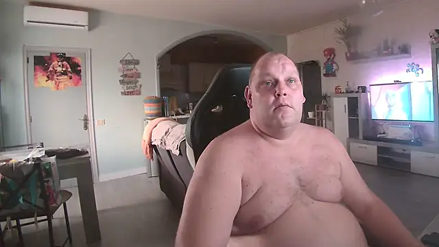 Hotfire-112 online show from March 22, 2026, 7:04 pm