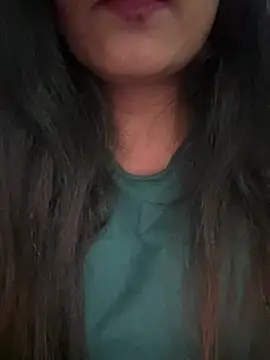 Deepcha1991 online show from April 13, 2026, 7:18 pm