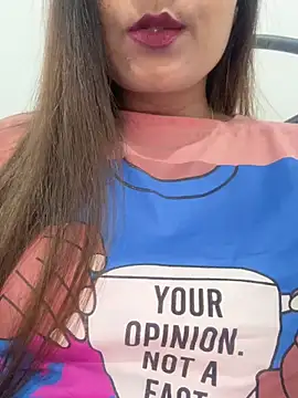 Deepcha1991 online show from March 20, 2025, 4:42 pm