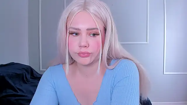 Snapshot of _leana_ chatting on March 5, 2025, 2:34 pm leana online show from March 5, 2025, 2:34 pm