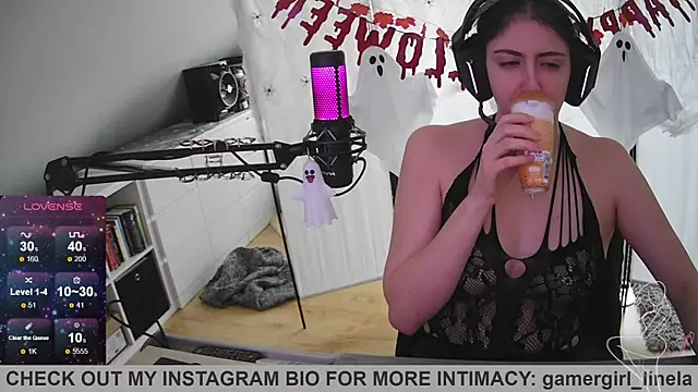 Gamergirl-Linela online show from October 24, 2025, 12:04 pm