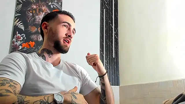 Luke davis01 online show from March 19, 2025, 1:29 pm