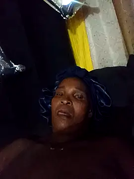 Snapshot of BLACKMALFXXX chatting on October 11, 2025, 5:25 pm BLACKMALFXXX online show from October 11, 2025, 5:25 pm