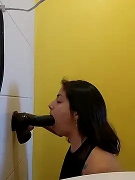 Snapshot of MaiPandora chatting on November 5, 2025, 5:16 pm MaiPandora online show from November 5, 2025, 5:16 pm