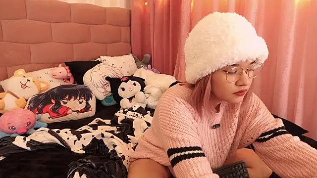 Snapshot of NataliaNovak chatting on February 3, 2026, 9:42 pm NataliaNovak online show from February 3, 2026, 9:42 pm