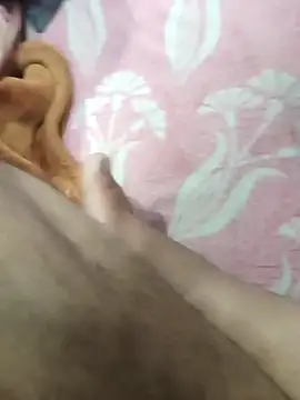 Snapshot of simrun70 chatting on December 17, 2025, 12:04 am simrun70 online show from December 17, 2025, 12:04 am