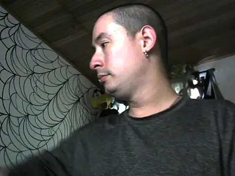 vampireathome online show from April 23, 2026, 6:53 pm