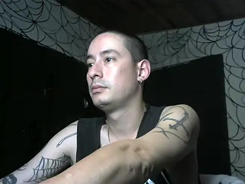 vampireathome online show from March 13, 2026, 7:02 am