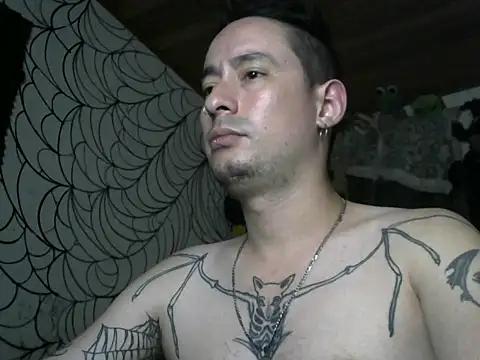 vampireathome online show from July 8, 2026, 5:41 am