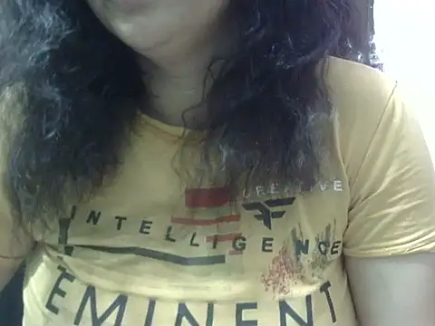 Snapshot of Your_cutiepie_ chatting on May 1, 2026, 4:28 am Your cutiepie online show from May 1, 2026, 4:28 am