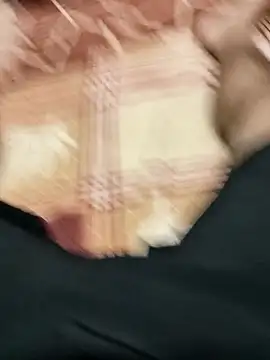 Yashkumar 0697 online show from April 25, 2026, 9:23 pm