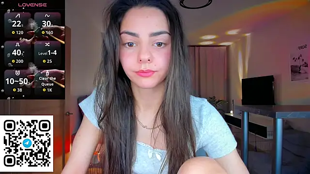 Snapshot of EmiliaZen chatting on February 27, 2026, 7:24 pm EmiliaZen online show from February 27, 2026, 7:24 pm