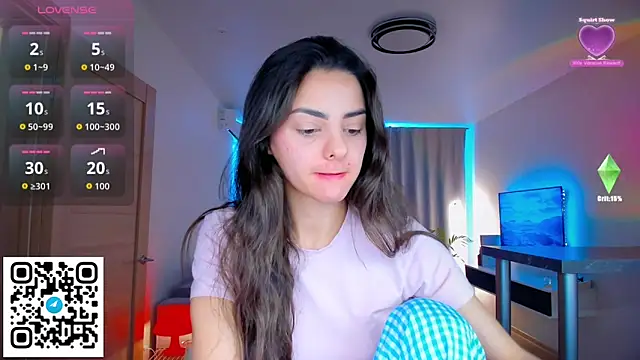 Snapshot of EmiliaZen chatting on February 4, 2026, 11:05 am EmiliaZen online show from February 4, 2026, 11:05 am