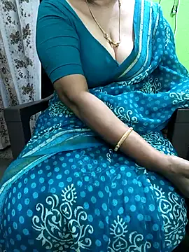 niiveditha online show from September 19, 2025, 2:26 am