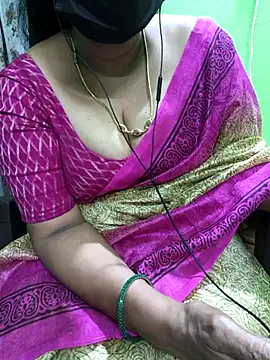 niiveditha online show from October 5, 2025, 2:19 pm