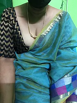 niiveditha online show from March 17, 2025, 6:53 pm