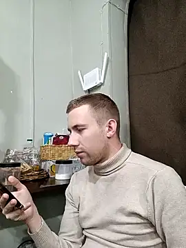 Dimyanmodel online show from February 12, 2025, 3:38 pm