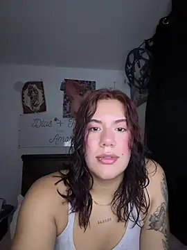 Snapshot of Carolina_444 chatting on June 12, 2026, 12:19 am Carolina 444 online show from June 12, 2026, 12:19 am