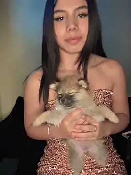 Snapshot of Laura-Khalifa chatting on October 10, 2025, 5:19 am Laura-Khalifa online show from October 10, 2025, 5:19 am