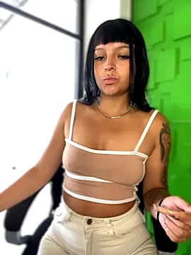 Dulce  Boyd online show from November 5, 2025, 1:58 pm