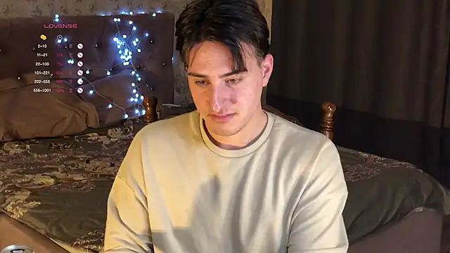 dark-willoww online show from February 14, 2025, 5:57 pm