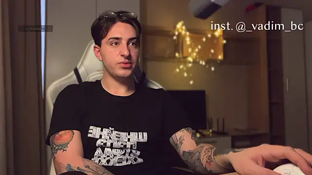 dark-willoww online show from January 19, 2026, 12:42 pm