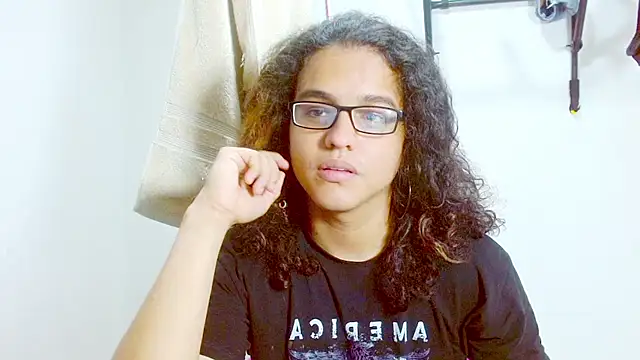 Diane blossom online show from March 3, 2025, 6:35 pm