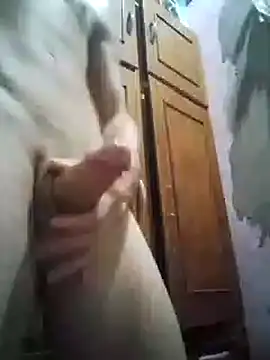 Snapshot of shuelldin chatting on March 2, 2025, 4:07 am shuelldin online show from March 2, 2025, 4:07 am