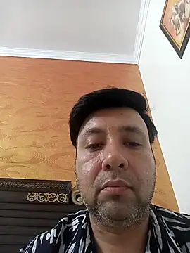 innocentboy1987 online show from April 16, 2026, 6:25 am