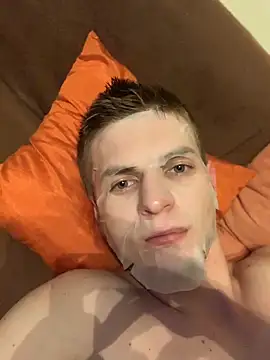 SexSlavek online show from December 5, 2025, 8:02 am