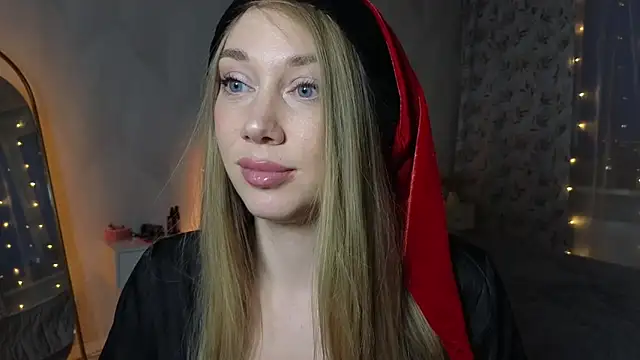 Snapshot of Engel_13 chatting on December 14, 2025, 1:39 pm Engel 13 online show from December 14, 2025, 1:39 pm