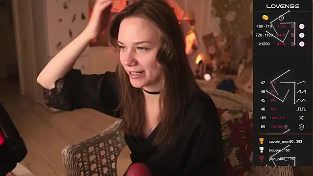 alexa feels  online show from December 13, 2025, 8:04 pm