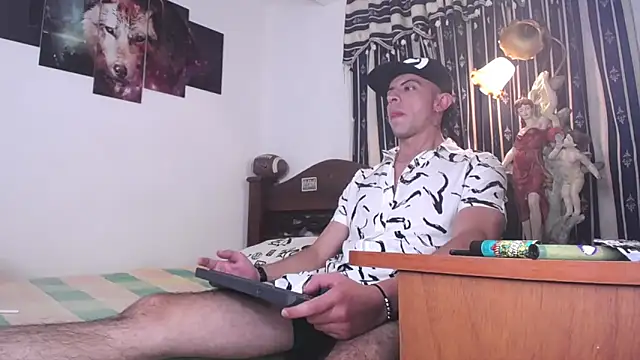 Snapshot of Bull_Xvi chatting on October 8, 2025, 8:05 am Bull Xvi online show from October 8, 2025, 8:05 am