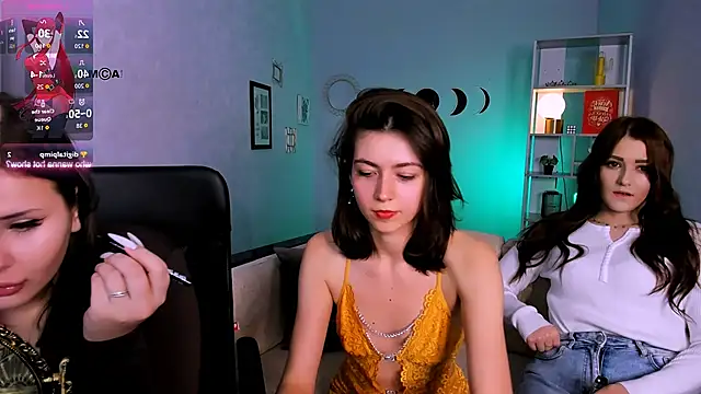 Snapshot of catherine_kitty chatting on December 20, 2025, 8:22 pm catherine kitty online show from December 20, 2025, 8:22 pm