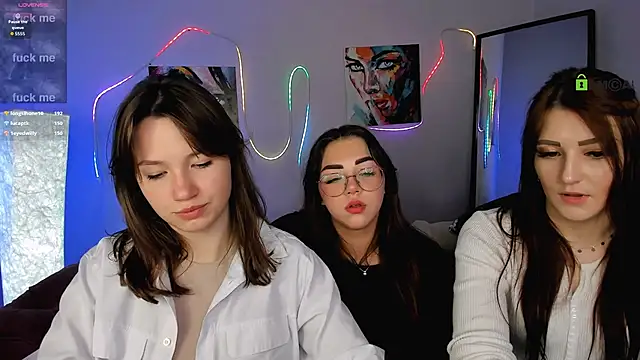 Snapshot of catherine_kitty chatting on February 7, 2026, 11:02 pm catherine kitty online show from February 7, 2026, 11:02 pm