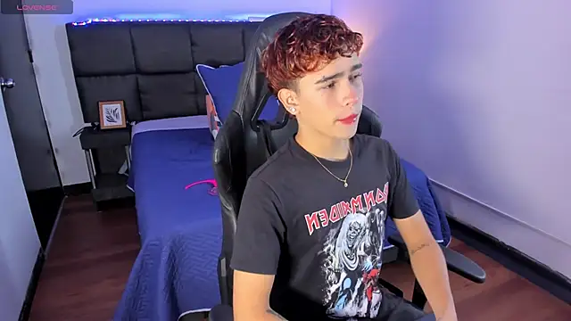 Aiiden 15 online show from November 27, 2025, 12:38 pm