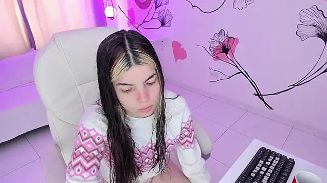 Snapshot of Isabela_Fiorelli chatting on October 10, 2025, 2:07 pm Isabela Fiorelli online show from October 10, 2025, 2:07 pm