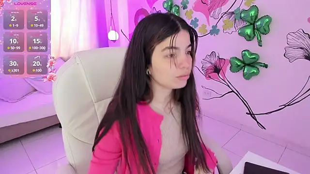 Isabela Fiorelli online show from March 31, 2026, 1:02 pm