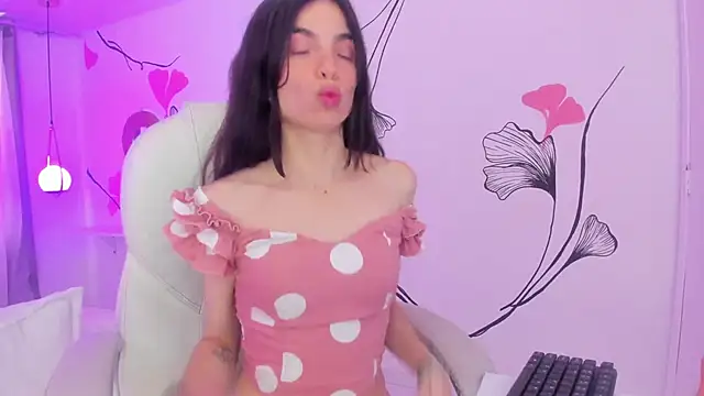 Snapshot of Isabela_Fiorelli chatting on February 21, 2025, 3:10 pm Isabela Fiorelli online show from February 21, 2025, 3:10 pm