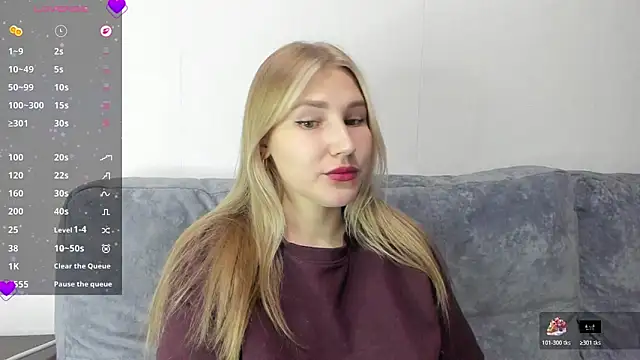 Snapshot of And1sa chatting on December 21, 2025, 3:36 pm And1sa online show from December 21, 2025, 3:36 pm